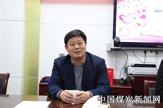 中煤七十一处召开2018年3·5学雷锋青年志