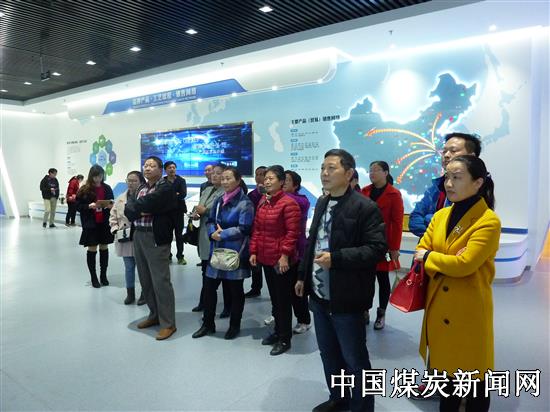 让党员职工感受企业发展的成果